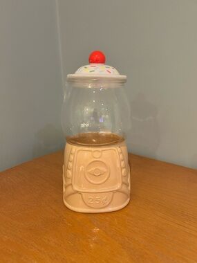 Target Bullseye Vintage-Style Ice Cream Gumball Machine Jar in Cream and White